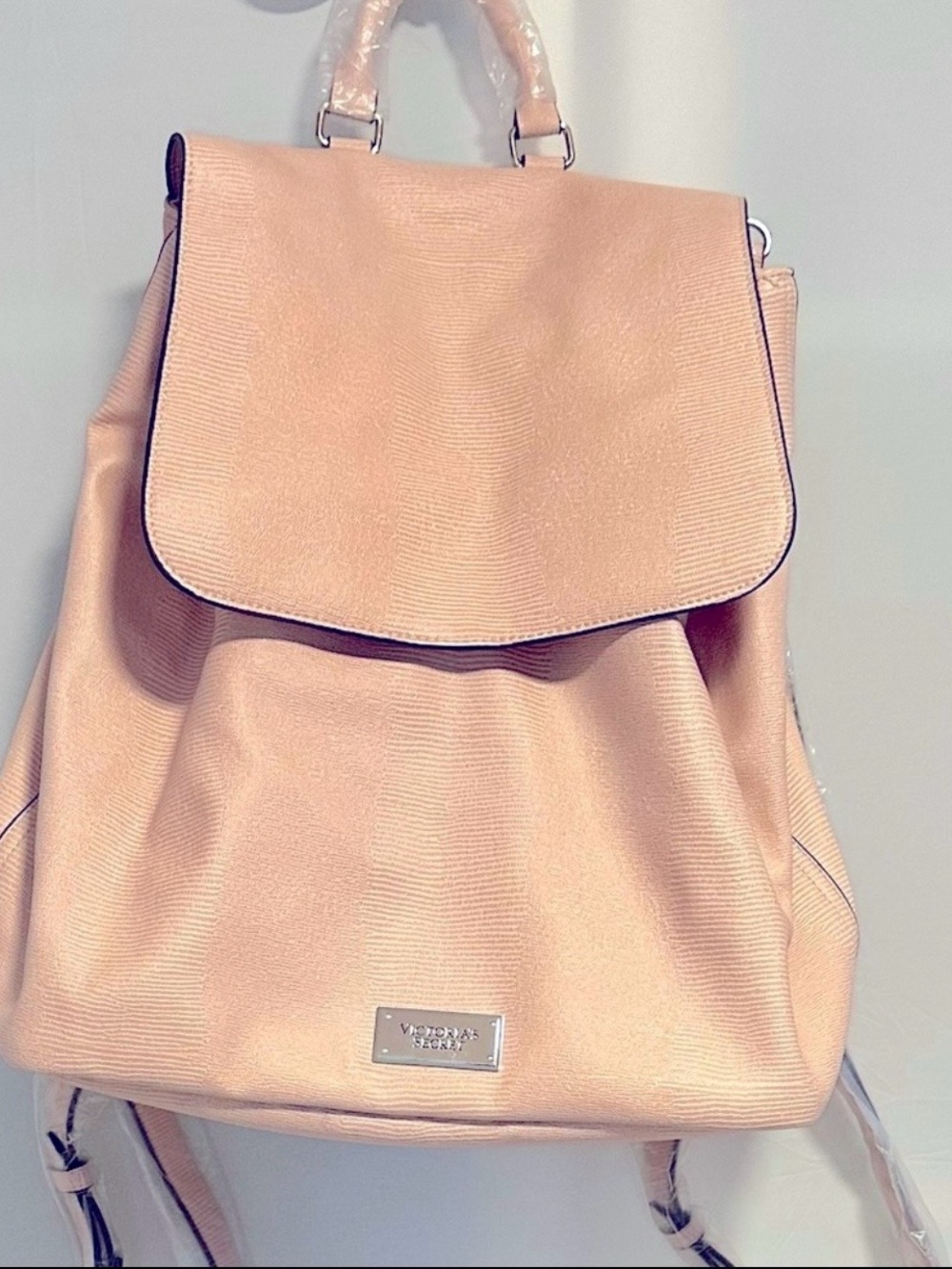VS  Pink Backpack
